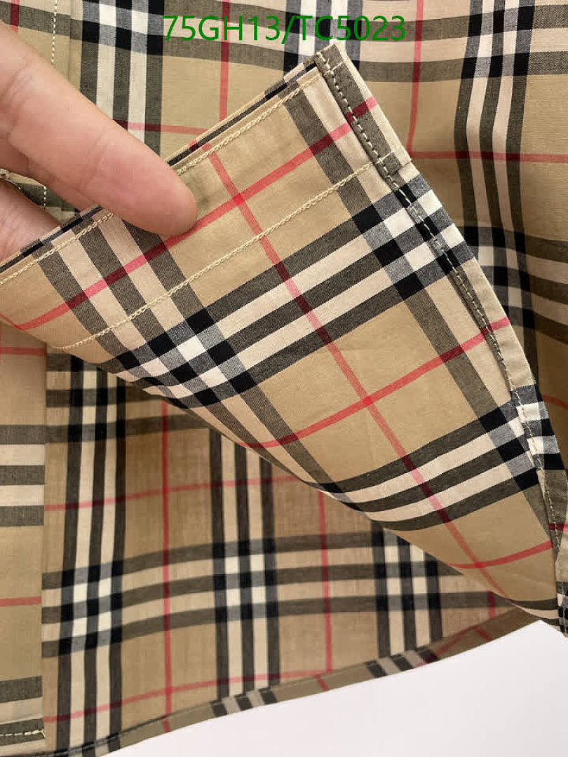 Burberry-Clothing Code: TC5023 $: 75USD