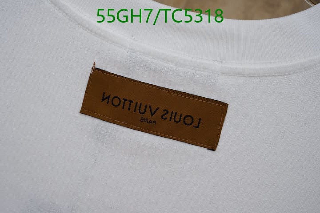LV-Clothing Code: TC5318 $: 55USD