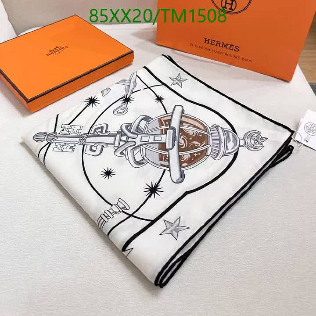 Hermes-Scarf Code: TM1508 $: 85USD