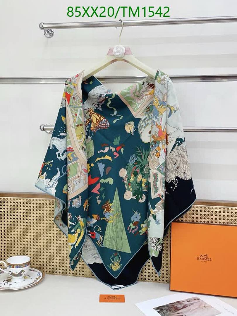 Hermes-Scarf Code: TM1542 $: 85USD
