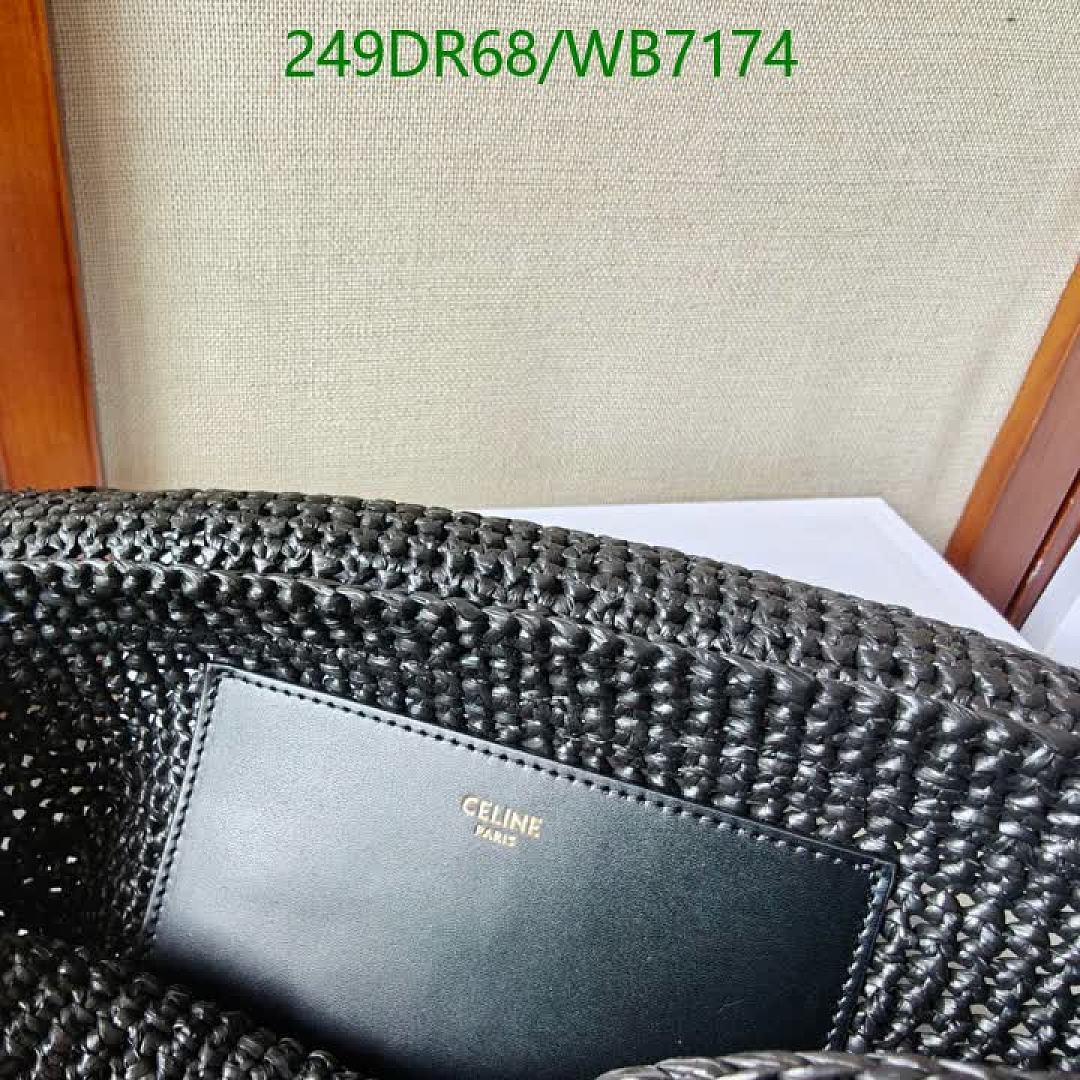 Celine-Bag-Mirror Quality Code: WB7174 $: 249USD