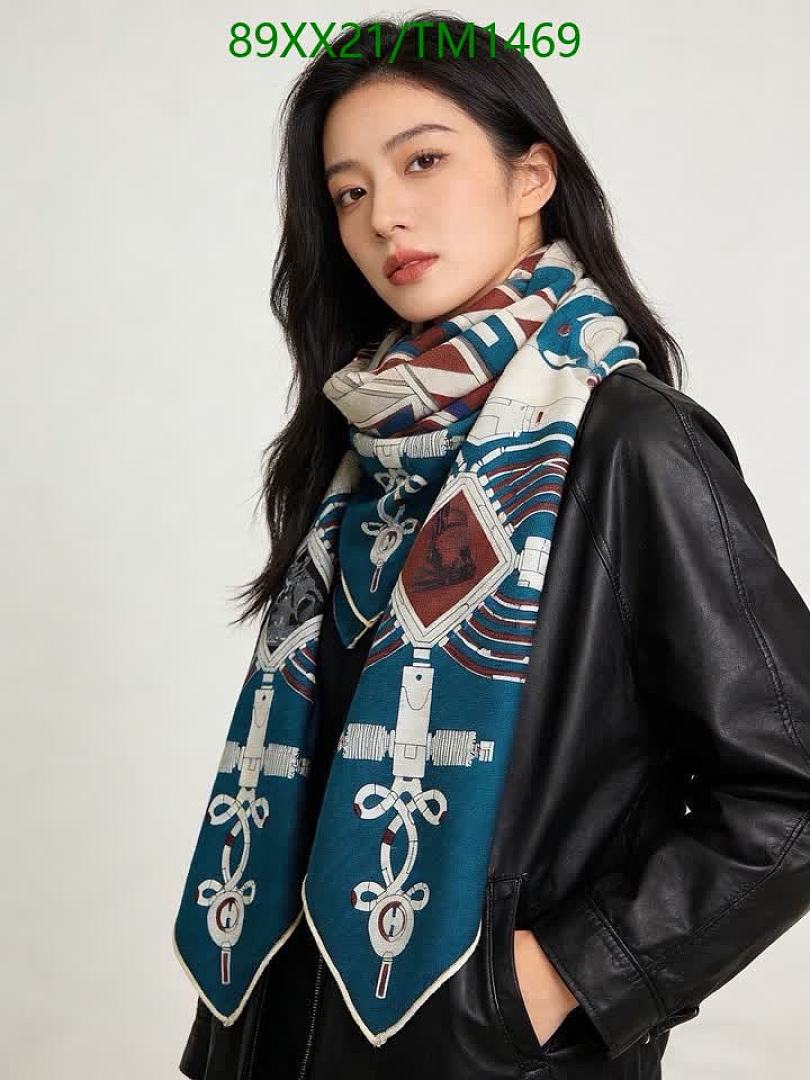 Hermes-Scarf Code: TM1469 $: 89USD
