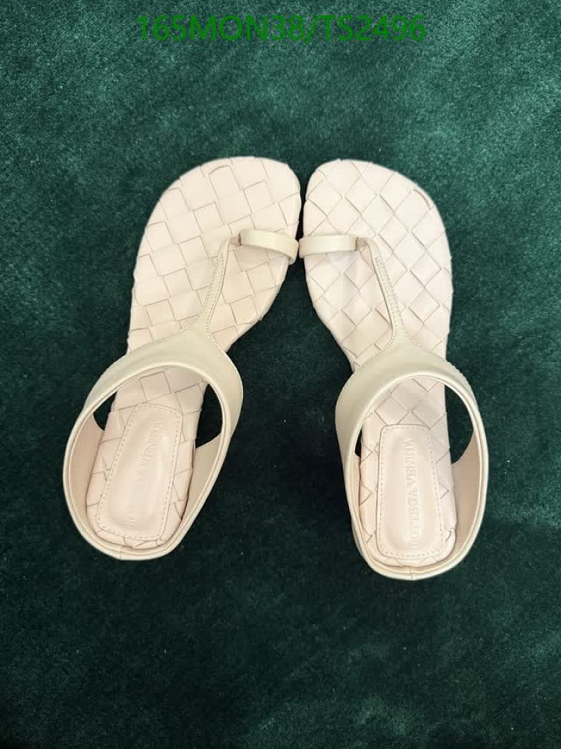 BV-Women Shoes Code: TS2496 $: 165USD