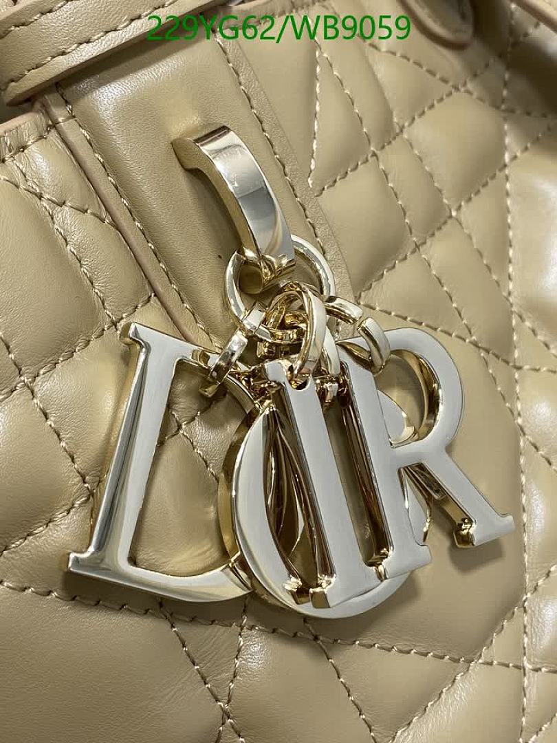 Dior-Bag-Mirror Quality Code: WB9059 $: 229USD