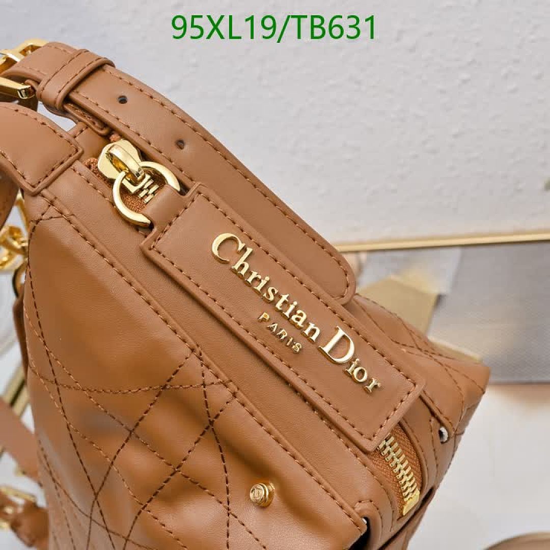 Dior-Bag-4A Quality Code: TB631 $: 95USD