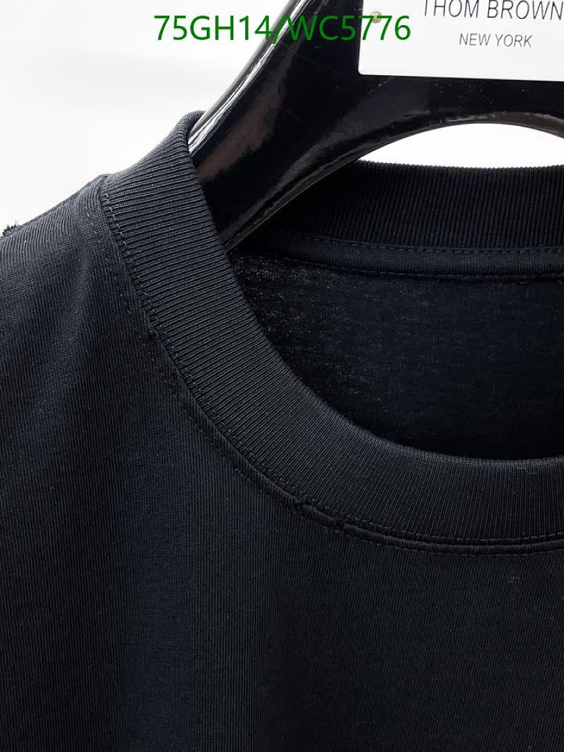 Prada-Clothing Code: WC5776 $: 75USD
