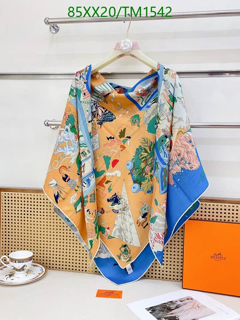 Hermes-Scarf Code: TM1542 $: 85USD