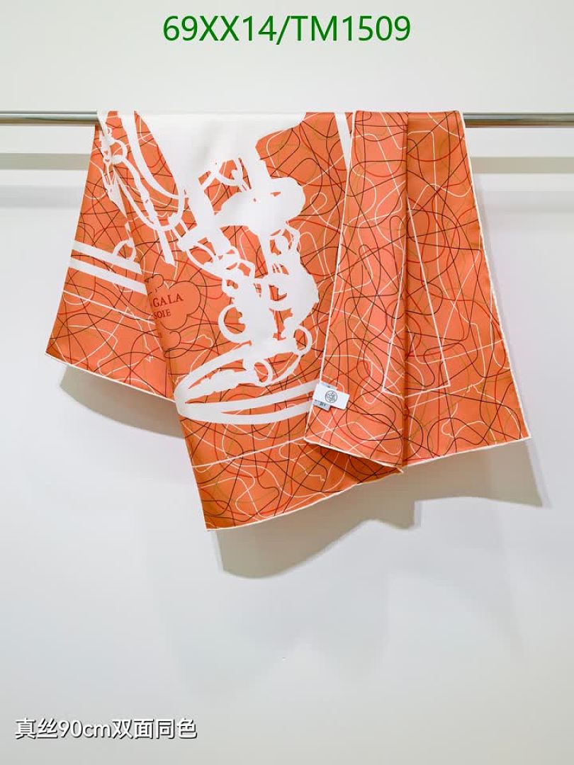 Hermes-Scarf Code: TM1509 $: 69USD