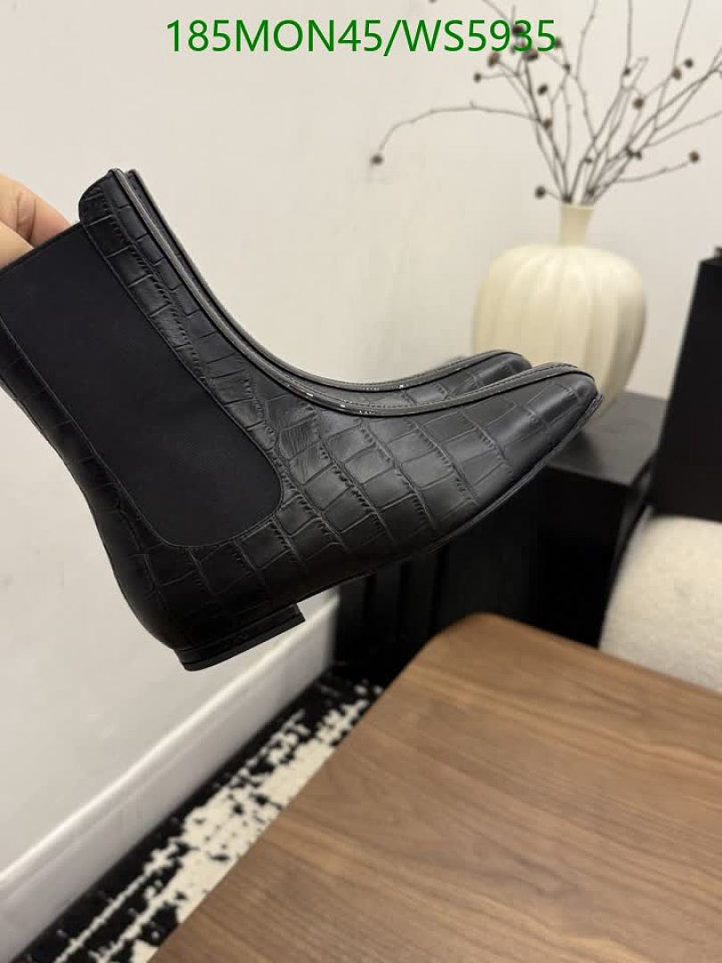 Boots-Women Shoes Code: WS5935 $: 185USD