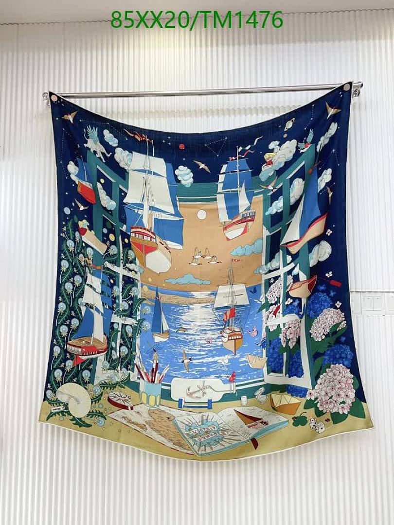 Hermes-Scarf Code: TM1476 $: 85USD