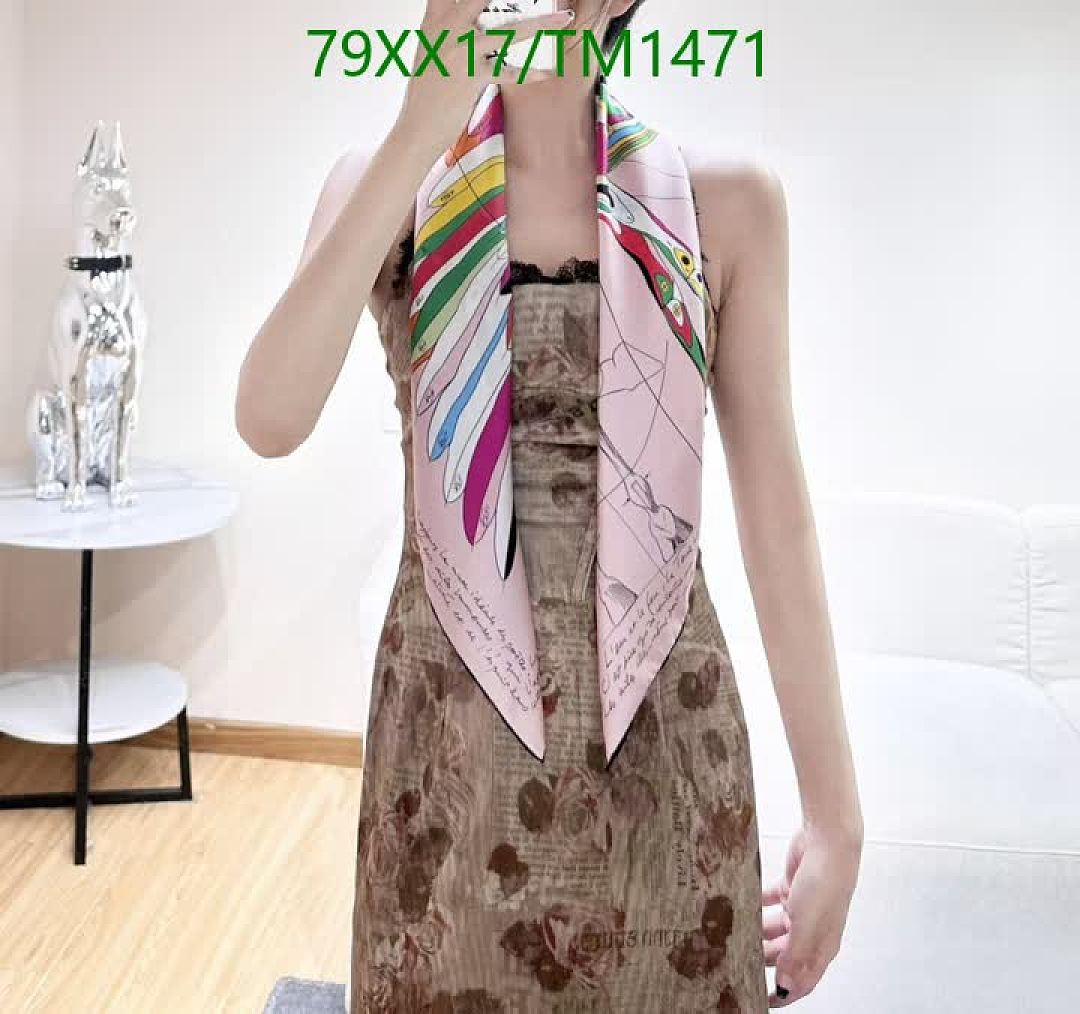 Hermes-Scarf Code: TM1471 $: 79USD