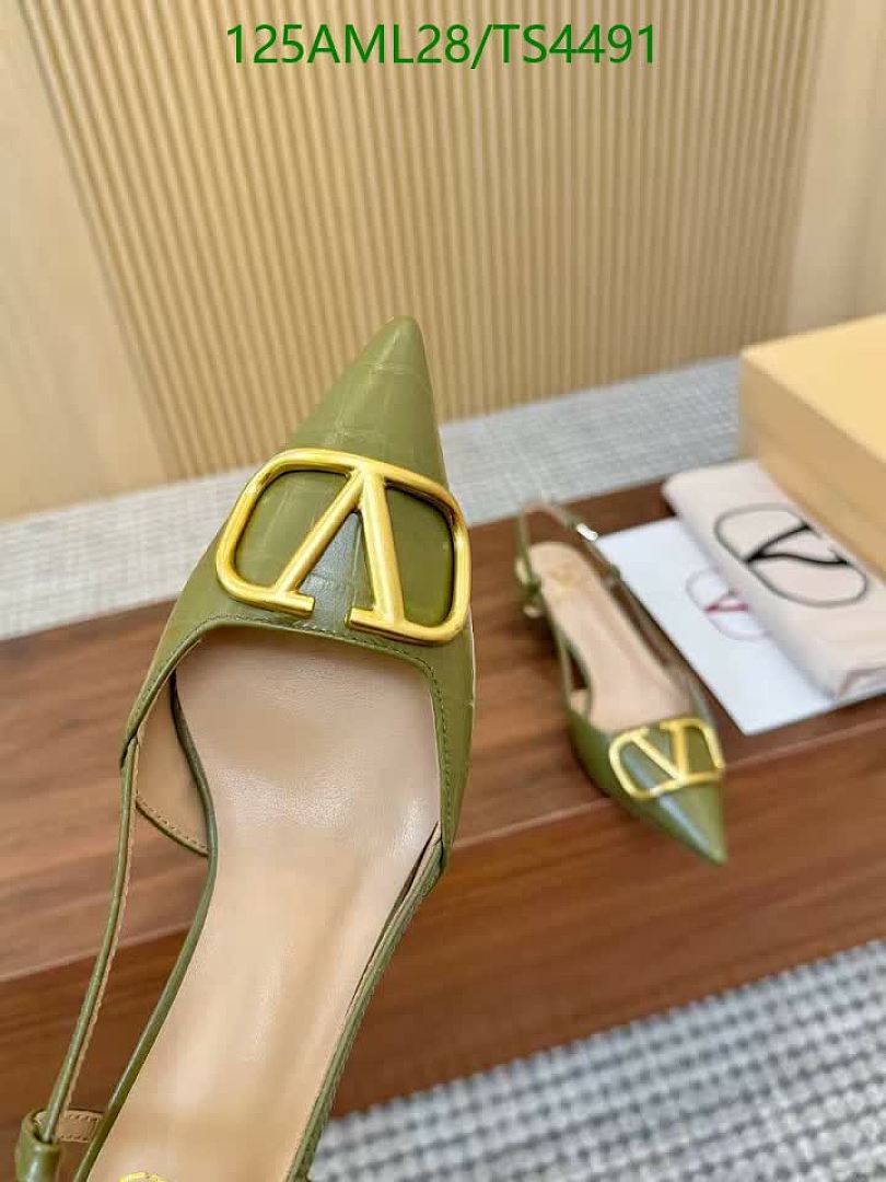 Valentino-Women Shoes Code: TS4491 $: 125USD