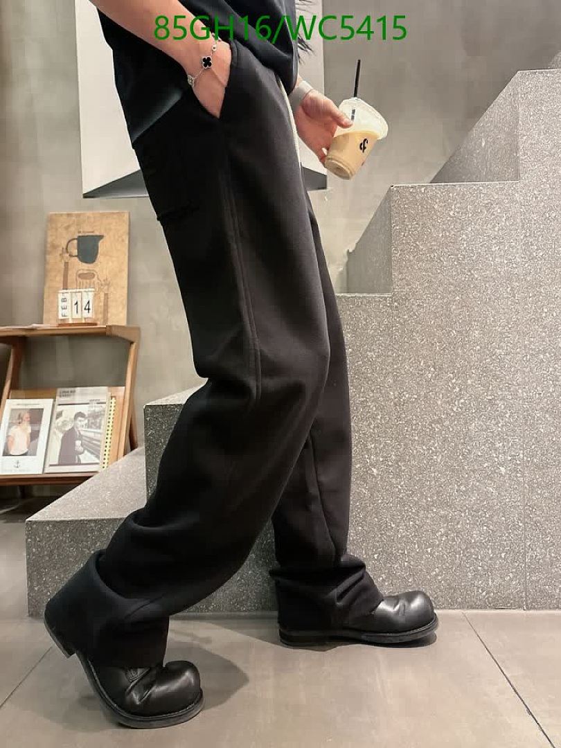 Balenciaga-Clothing Code: WC5415 $: 85USD