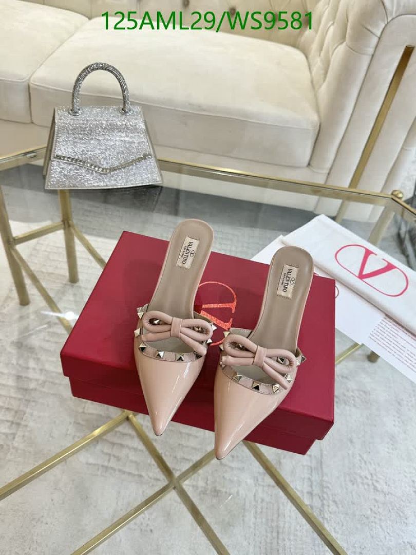Valentino-Women Shoes Code: WS9581 $: 125USD