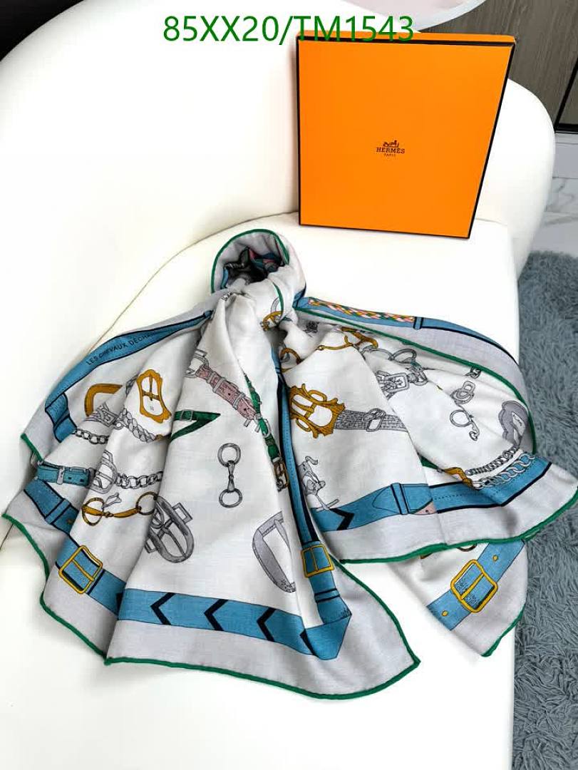 Hermes-Scarf Code: TM1543 $: 85USD