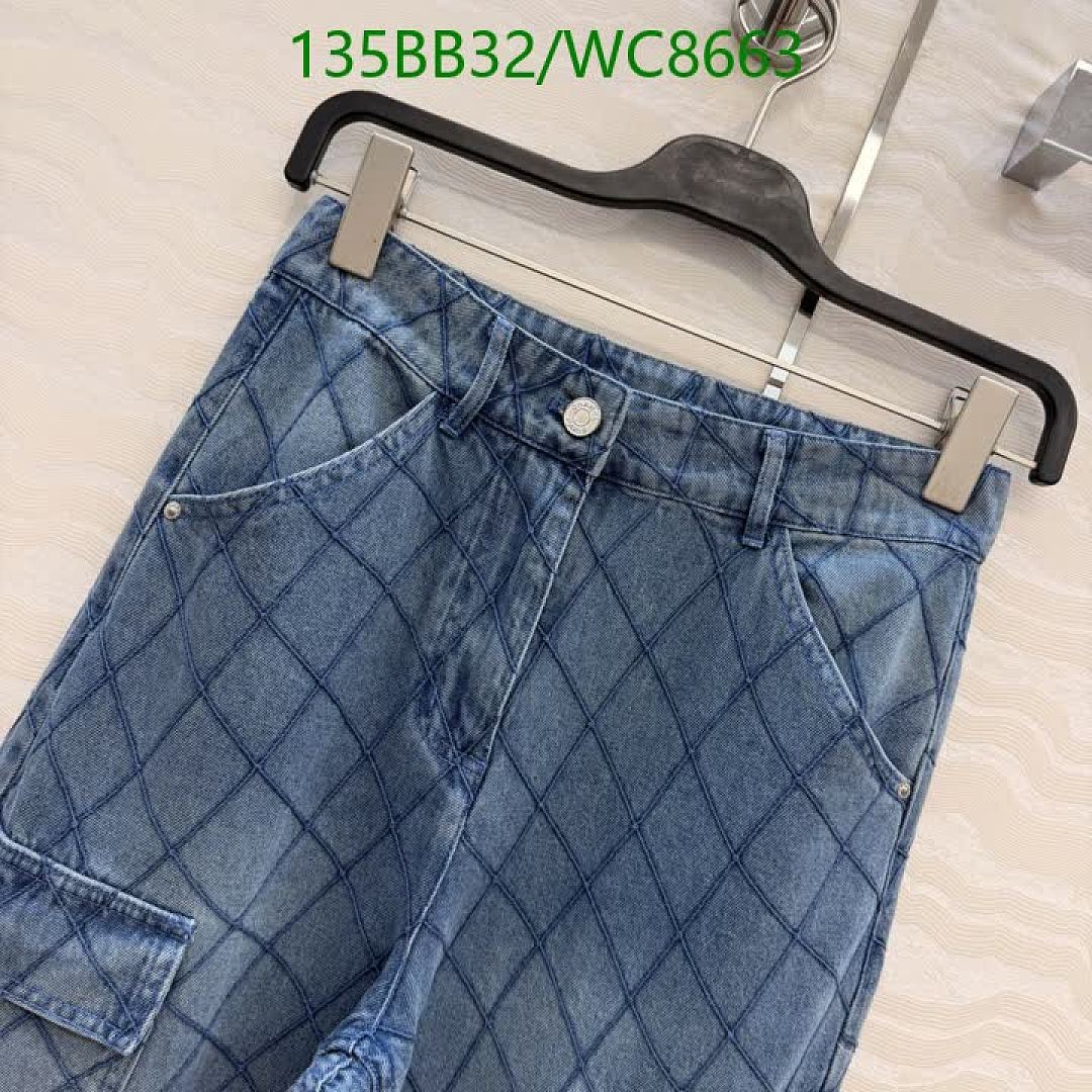 Chanel-Clothing Code: WC8663 $: 135USD