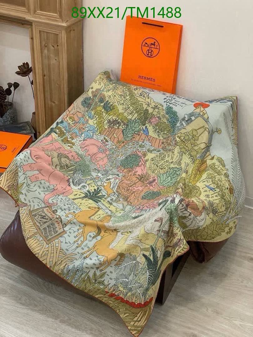 Hermes-Scarf Code: TM1488 $: 89USD