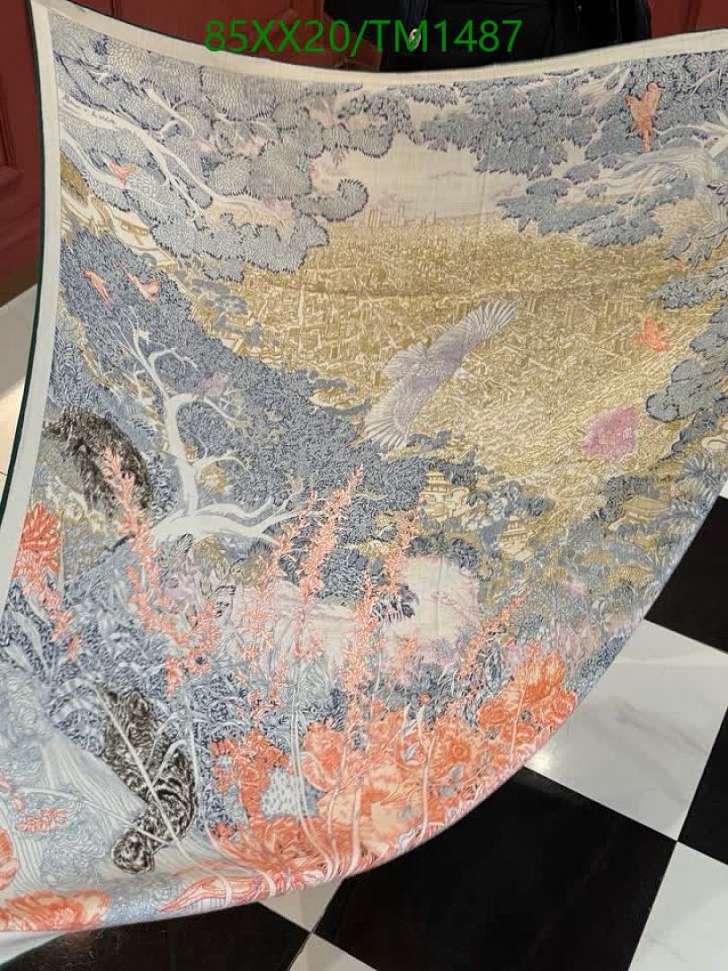 Hermes-Scarf Code: TM1487 $: 85USD