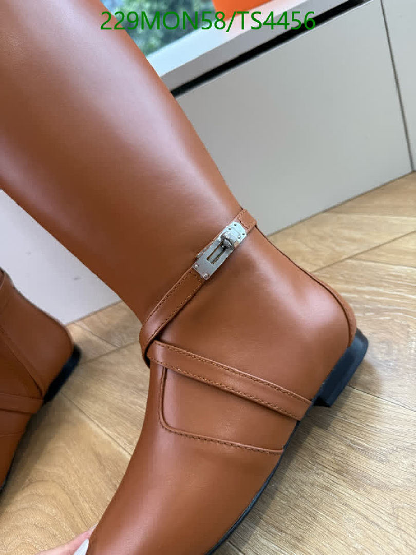 Boots-Women Shoes Code: TS4456 $: 229USD