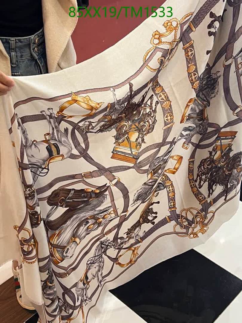Hermes-Scarf Code: TM1533 $: 85USD