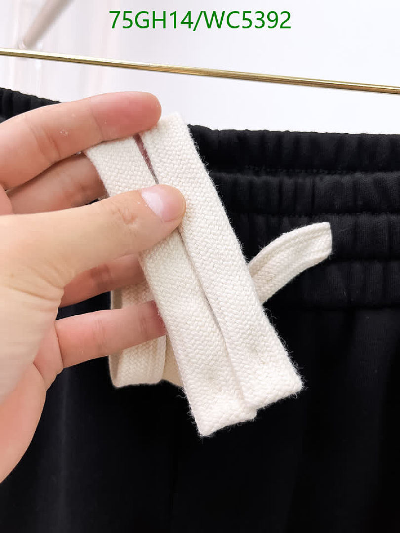 Balenciaga-Clothing Code: WC5392 $: 75USD