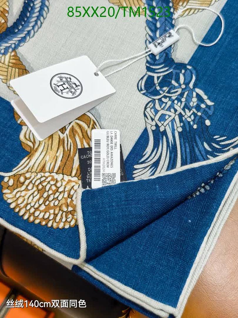 Hermes-Scarf Code: TM1523 $: 85USD