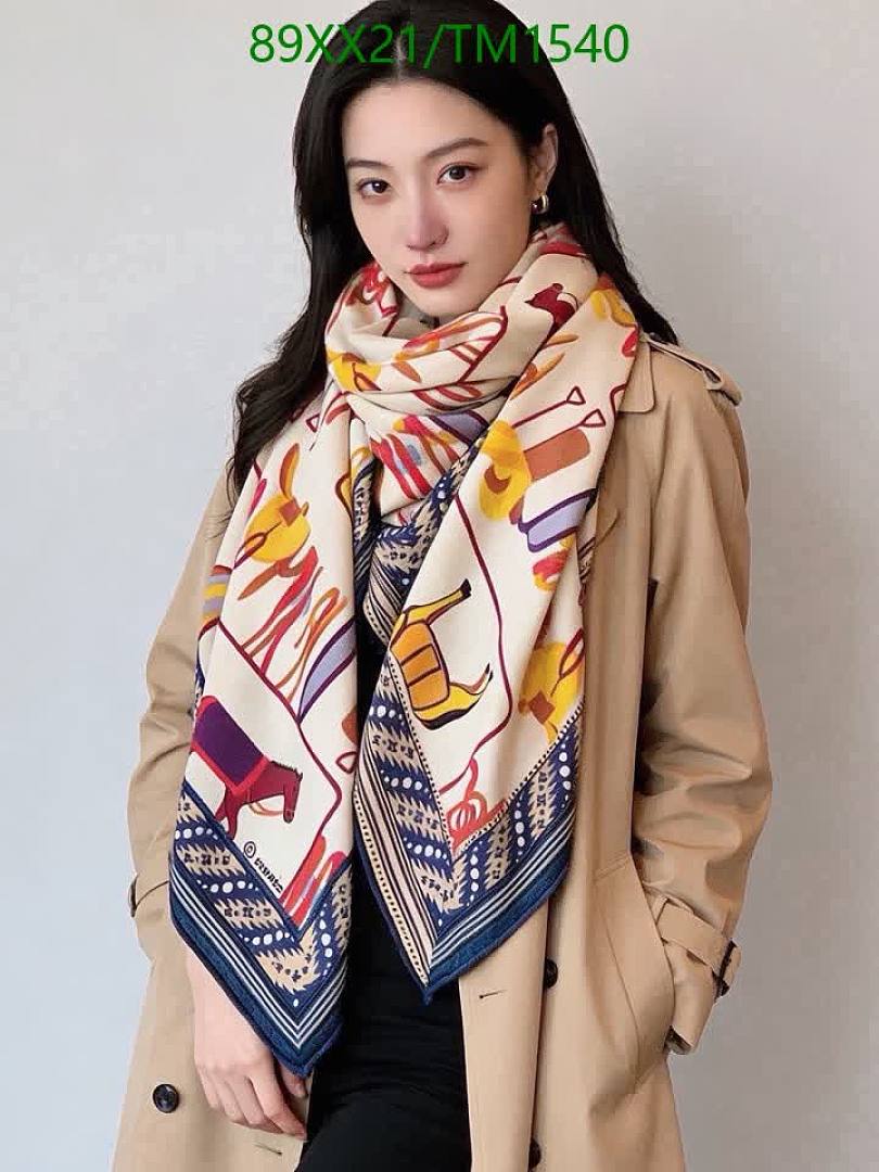 Hermes-Scarf Code: TM1540 $: 89USD