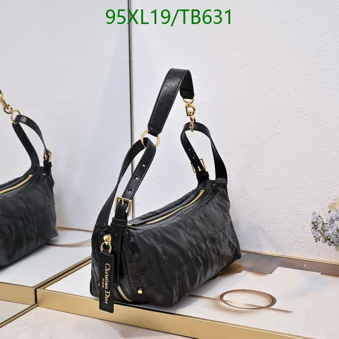 Dior-Bag-4A Quality Code: TB631 $: 95USD
