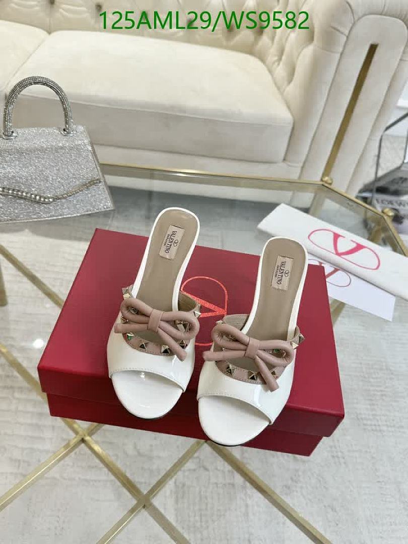 Valentino-Women Shoes Code: WS9582 $: 125USD