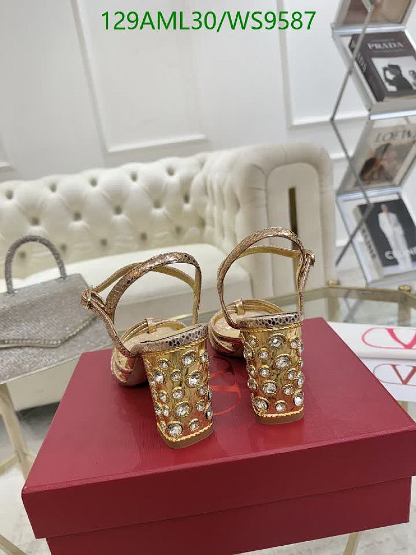 Valentino-Women Shoes Code: WS9587 $: 129USD
