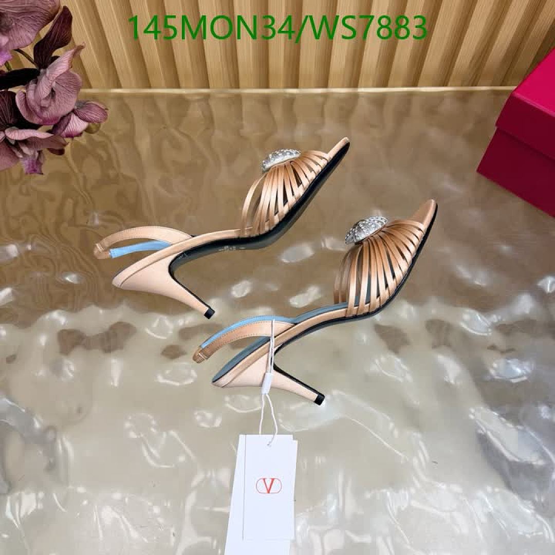 Valentino-Women Shoes Code: WS7883 $: 145USD