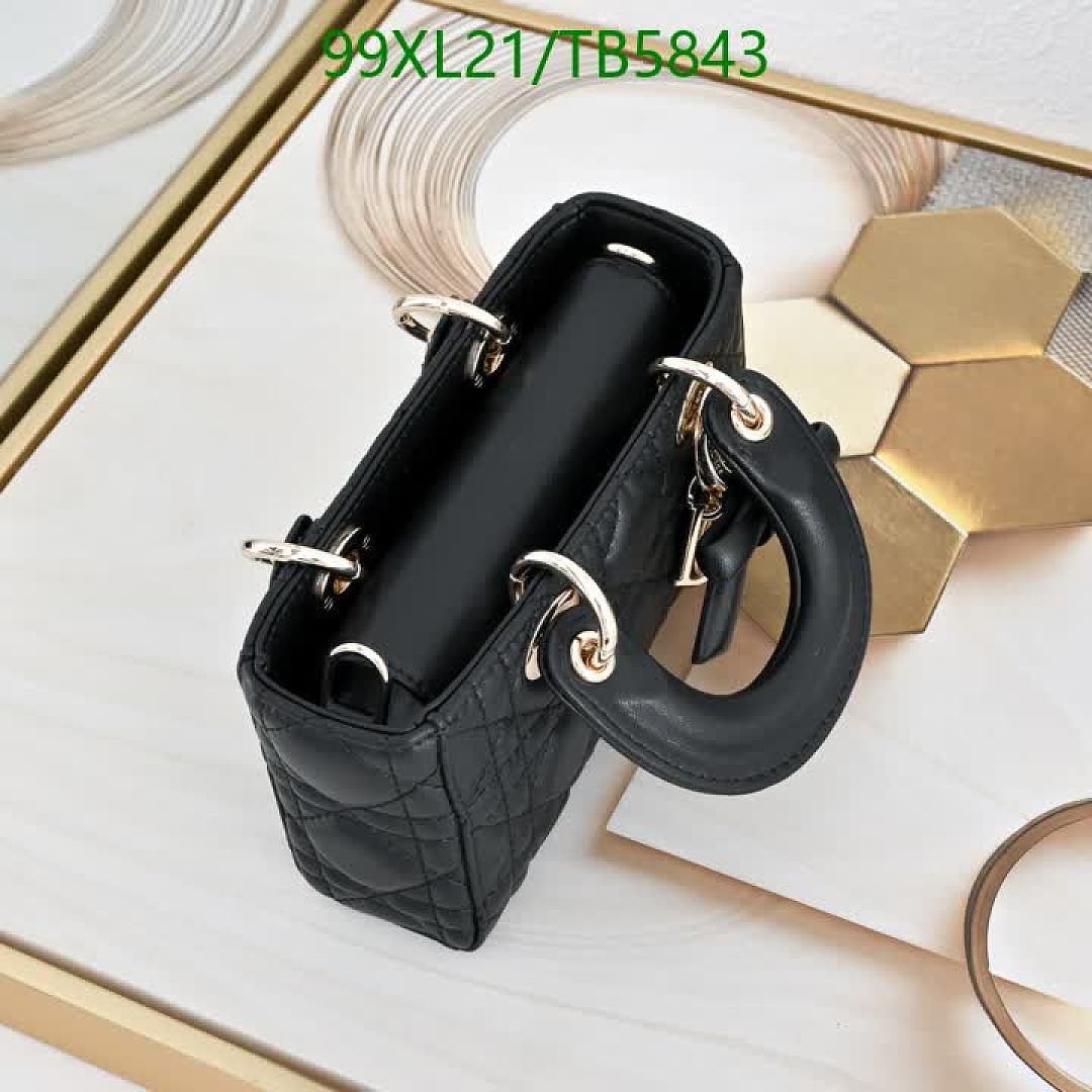 Dior-Bag-4A Quality Code: TB5843 $: 99USD