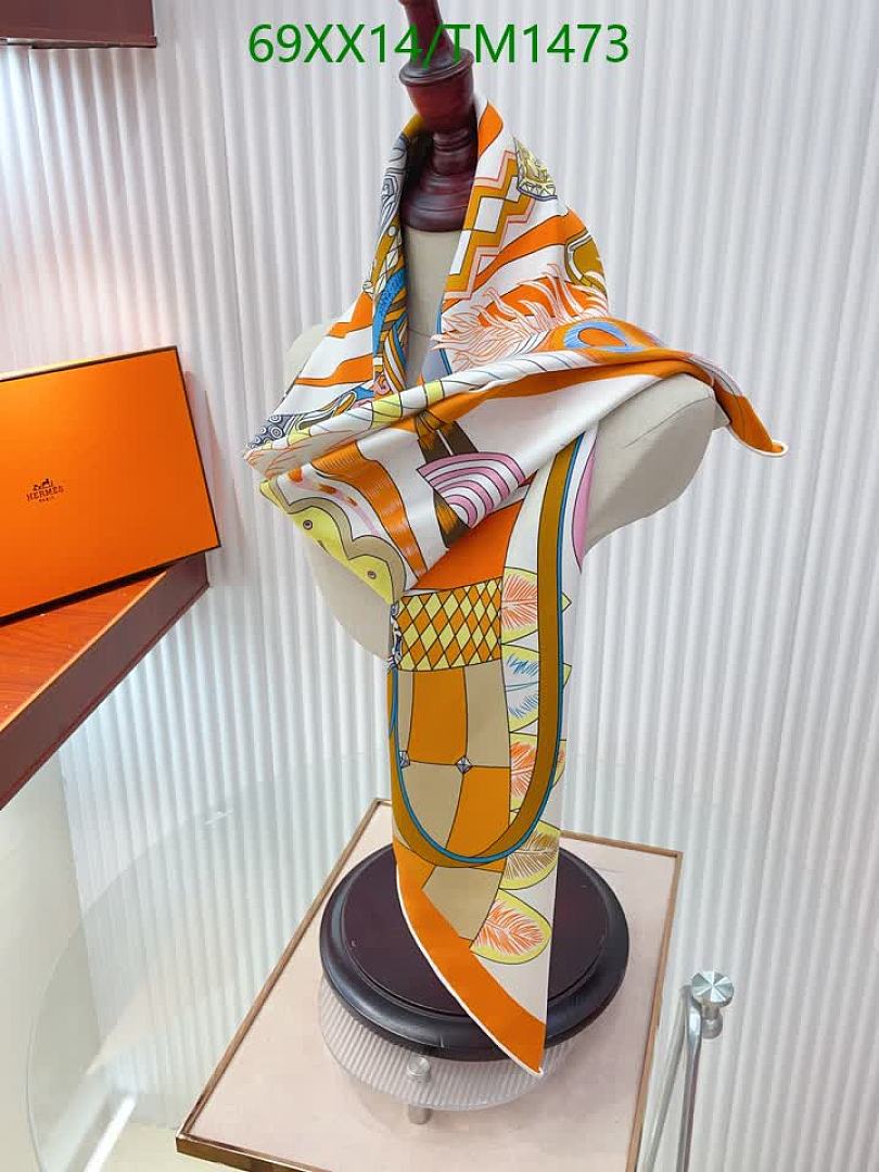Hermes-Scarf Code: TM1473 $: 69USD