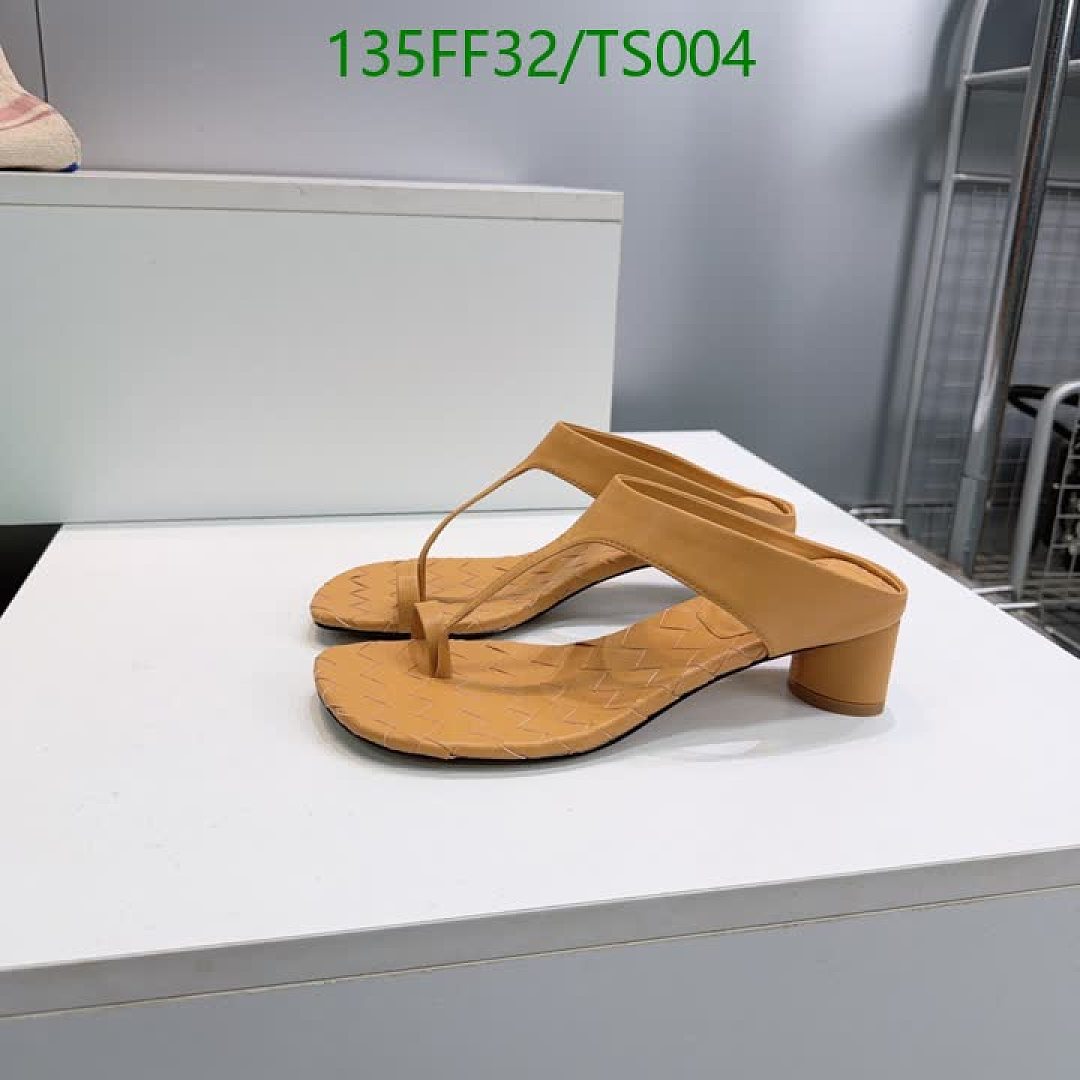 BV-Women Shoes Code: TS004 $: 135USD