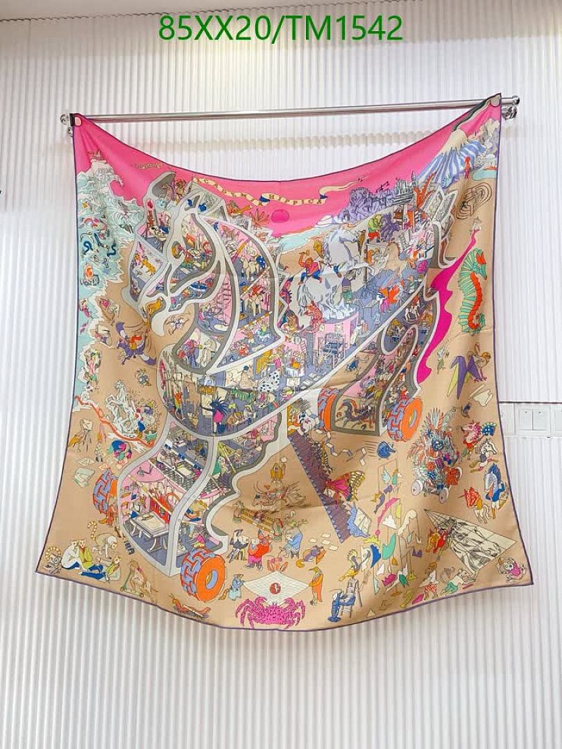 Hermes-Scarf Code: TM1542 $: 85USD