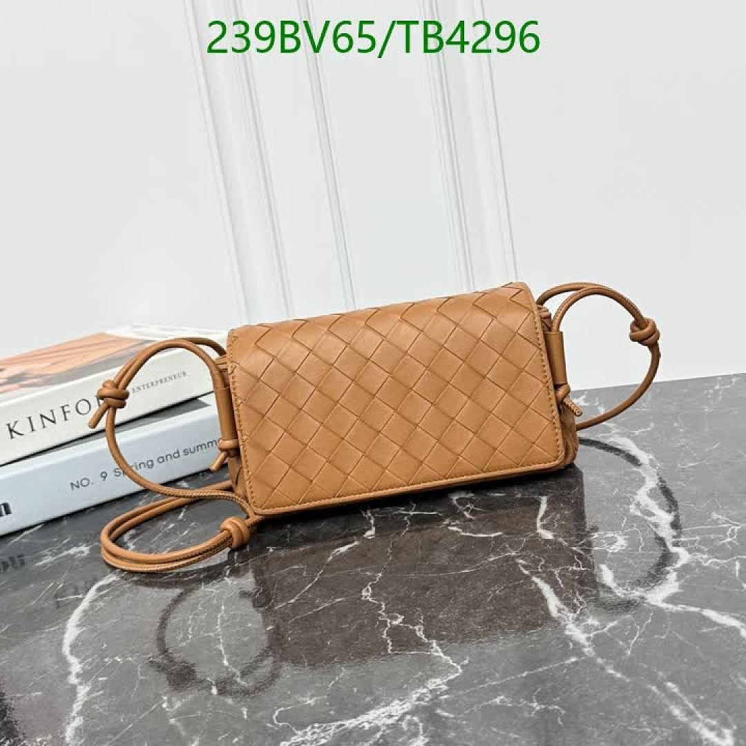 BV-Bag-Mirror Quality Code: TB4296 $: 239USD