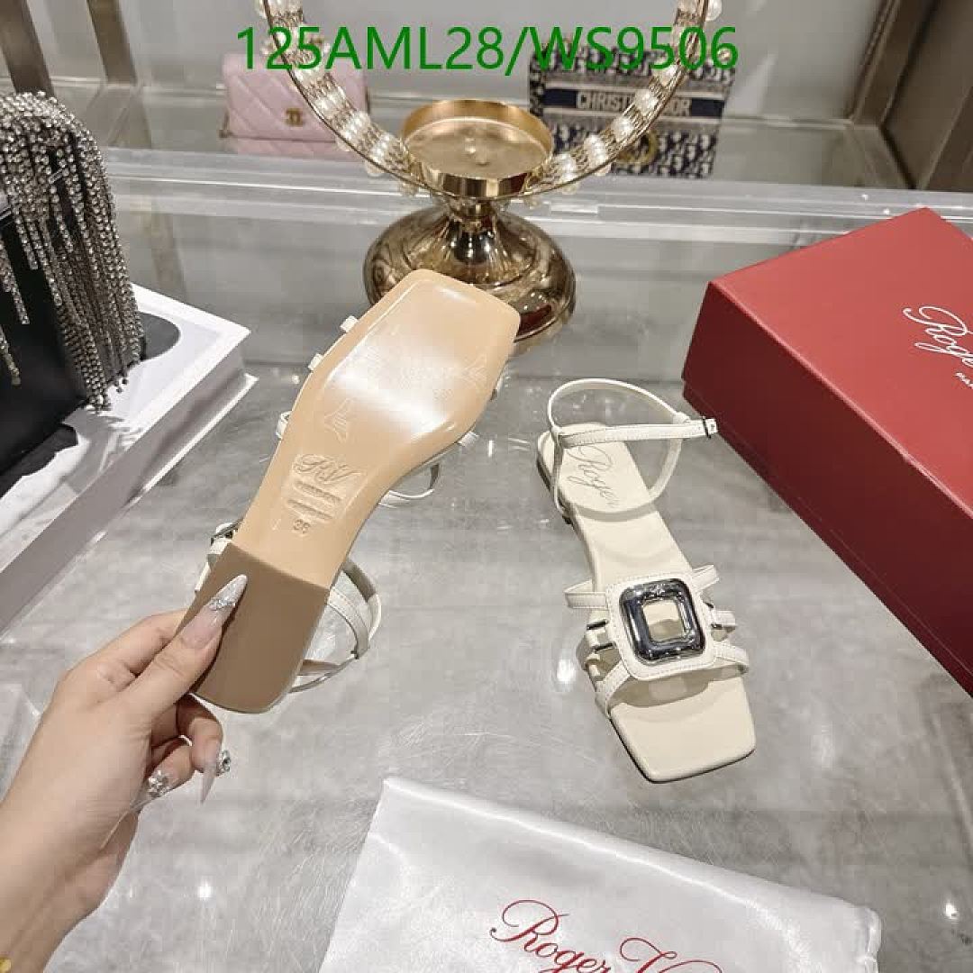 Roger Vivier-Women Shoes Code: WS9506 $: 125USD