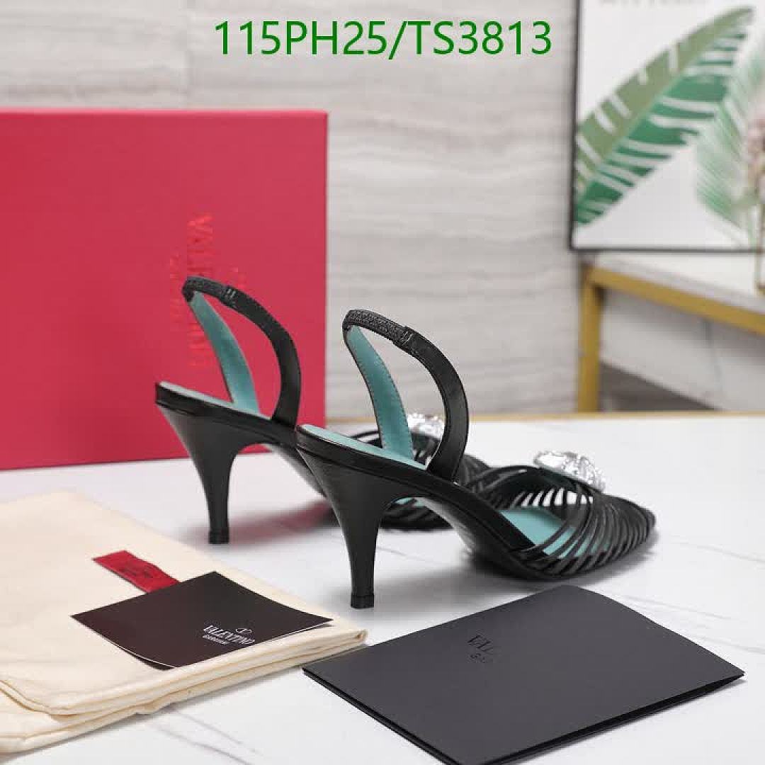 Valentino-Women Shoes Code: TS3813 $: 115USD