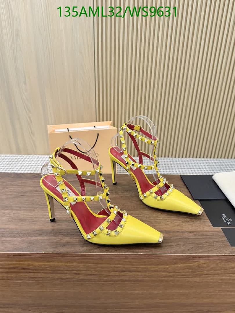 Valentino-Women Shoes Code: WS9631 $: 135USD