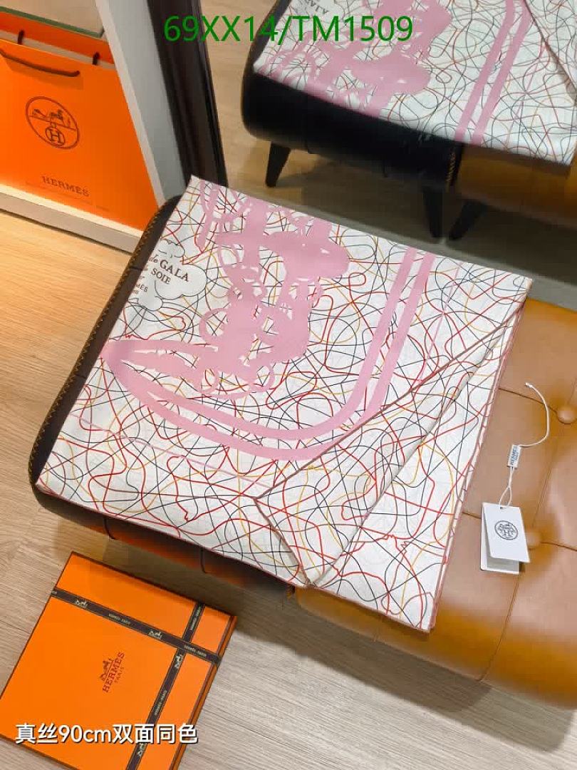 Hermes-Scarf Code: TM1509 $: 69USD