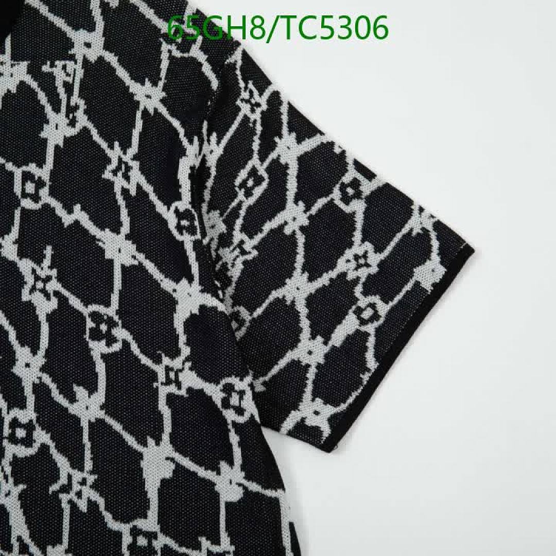 LV-Clothing Code: TC5306 $: 65USD
