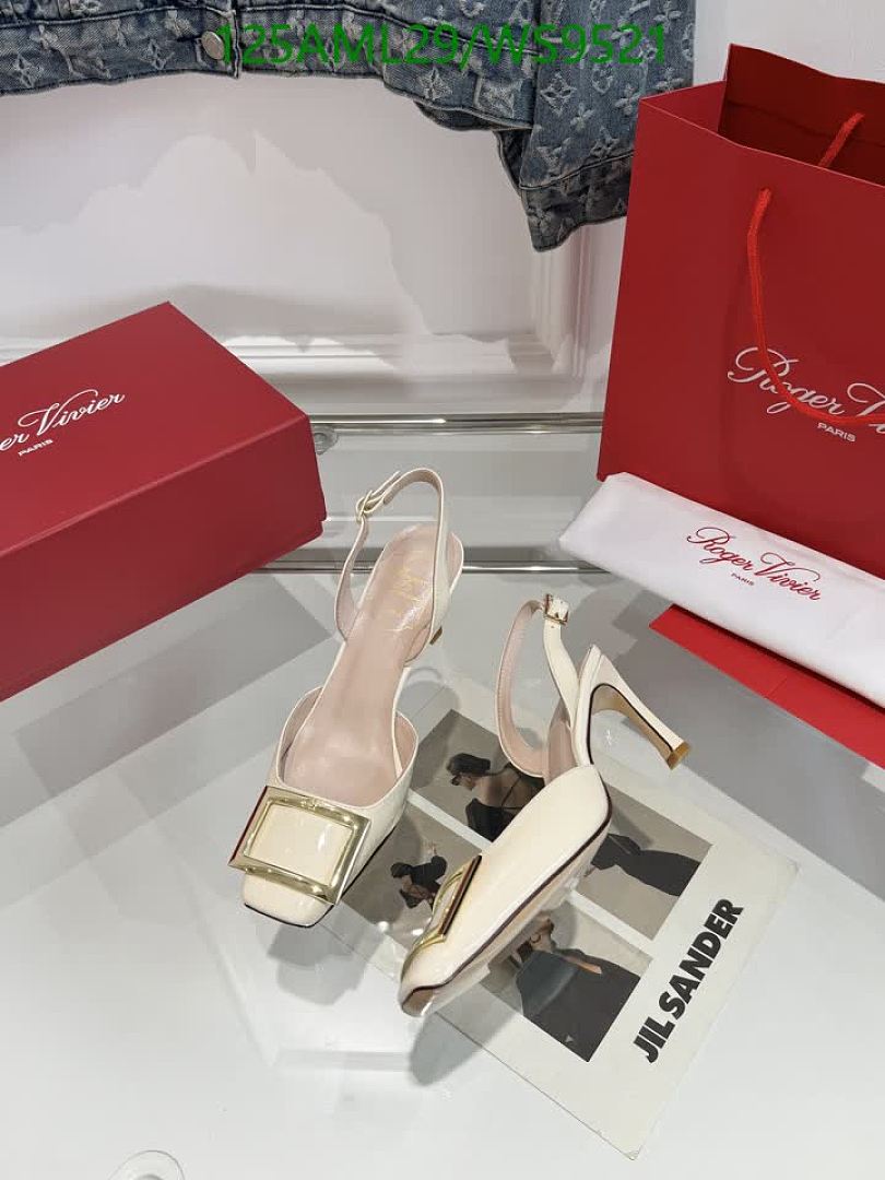 Roger Vivier-Women Shoes Code: WS9521 $: 125USD