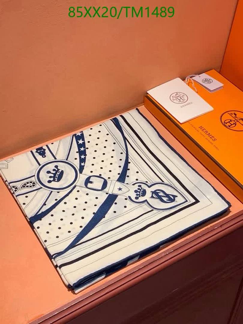 Hermes-Scarf Code: TM1489 $: 85USD