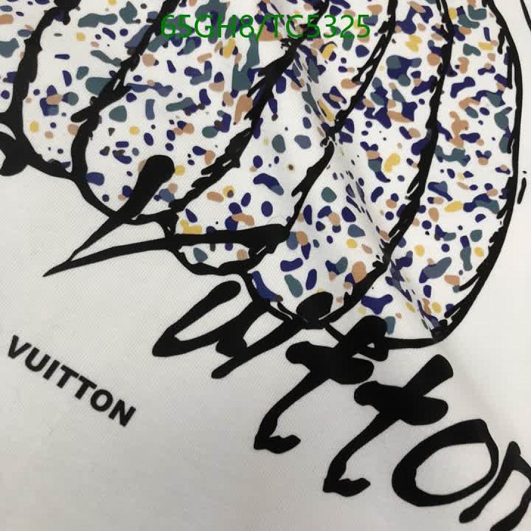 LV-Clothing Code: TC5325 $: 65USD