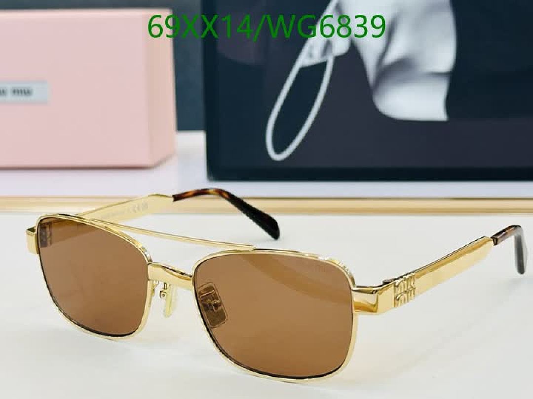 Fendi-Glasses Code: WG6839 $: 69USD