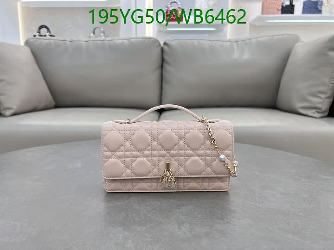 Dior-Bag-Mirror Quality Code: WB6462 $: 195USD