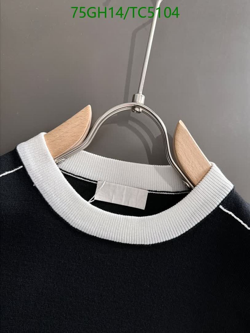 Dior-Clothing Code: TC5104 $: 75USD