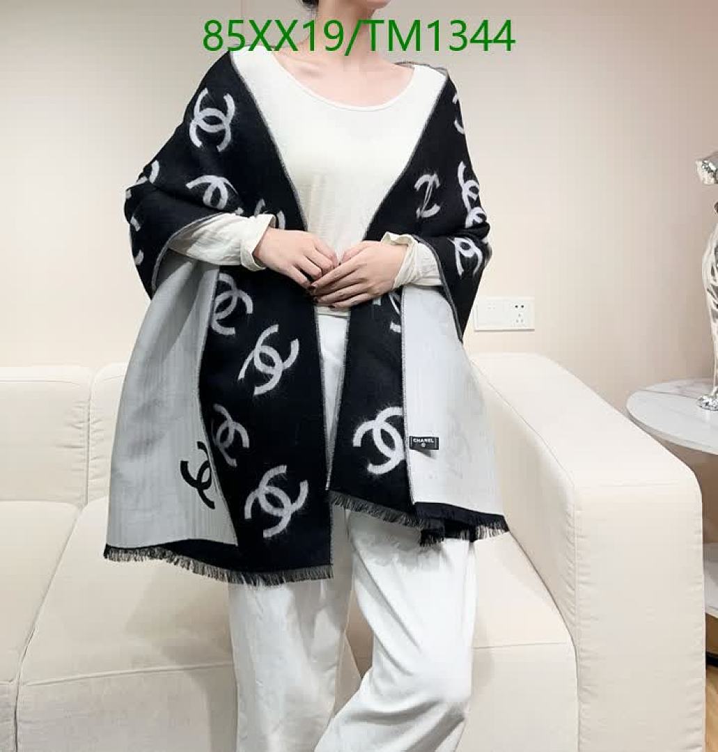 Chanel-Scarf Code: TM1344 $: 85USD