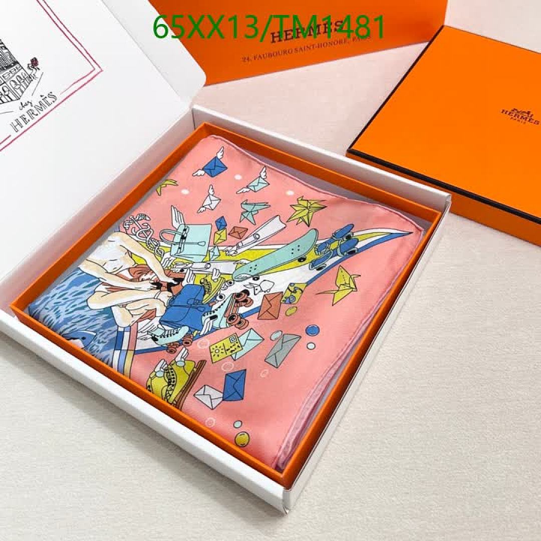 Hermes-Scarf Code: TM1481 $: 65USD