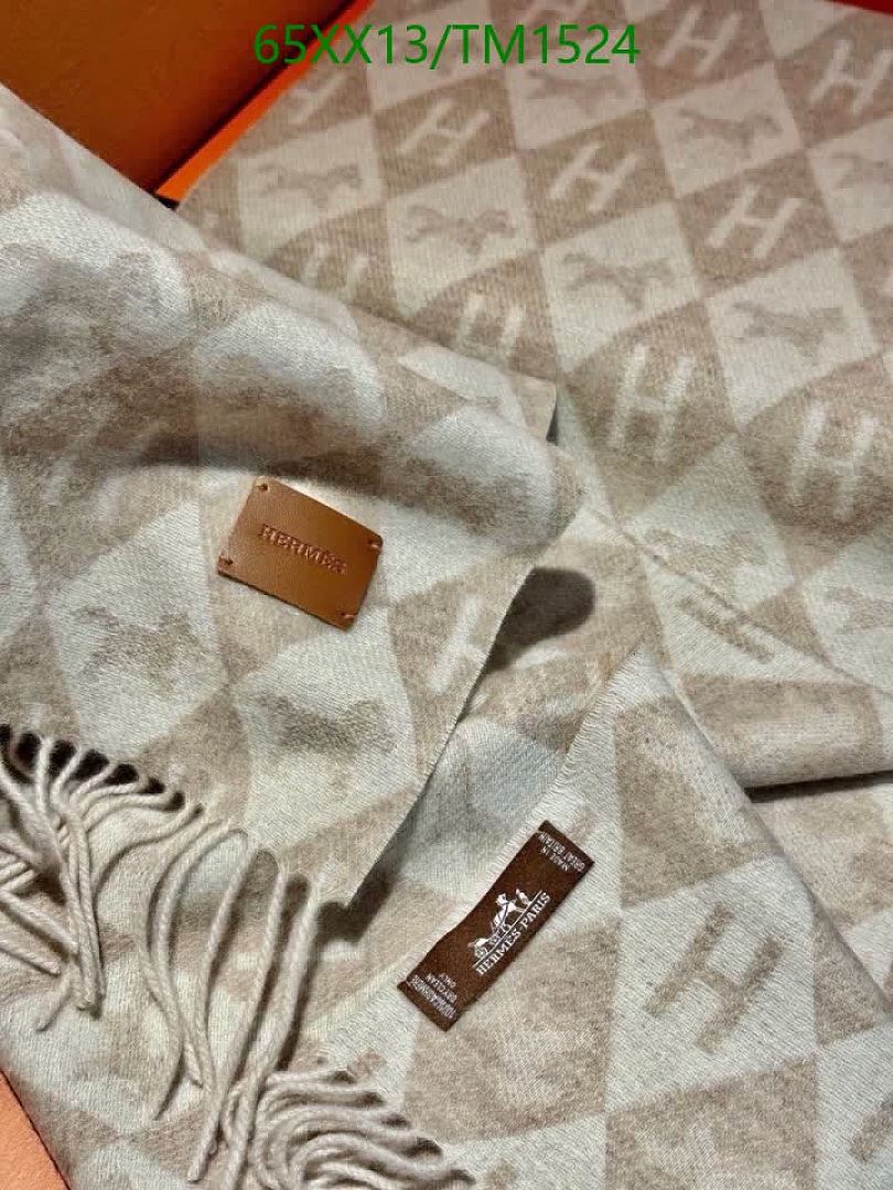 Hermes-Scarf Code: TM1524 $: 65USD